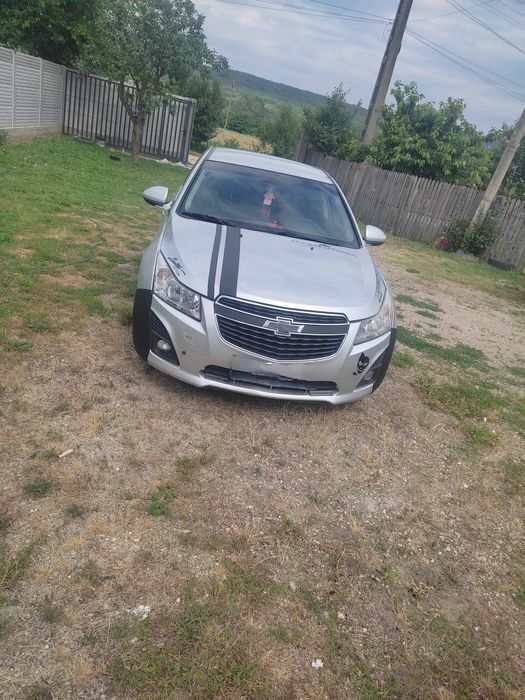 De vânzare Chevrolet cruz