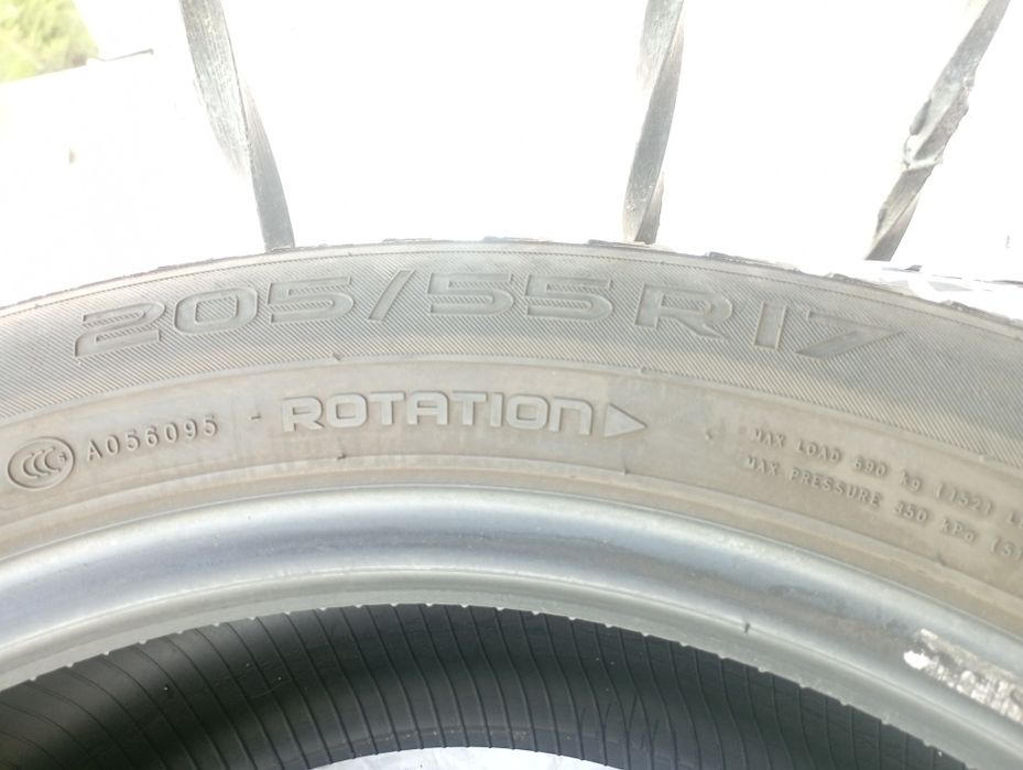 Зимние шины Nokian. Использовались два сезона. Примерно 7000 км