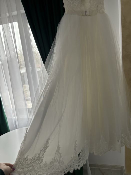 Vând Rochie de mireasă