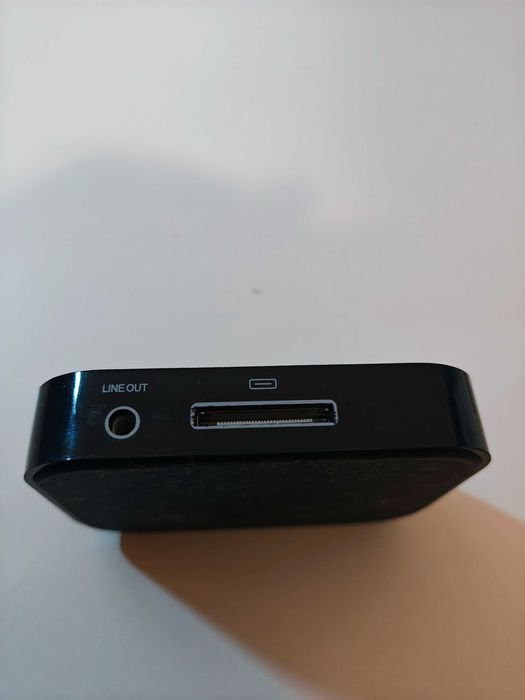 iPod Nano 6th Gen 8GB + Curea Mână + Dock + Cablu USB