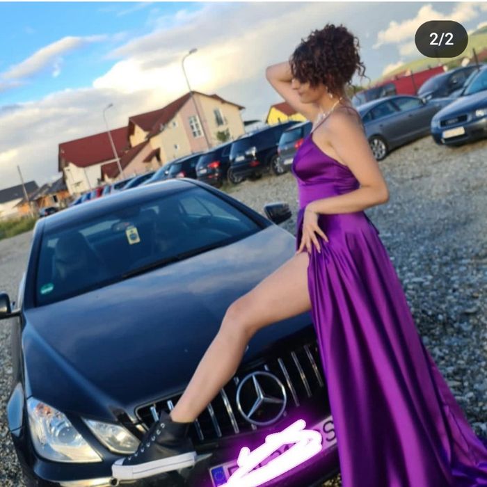 Rochii de seara, in stare foarte buna