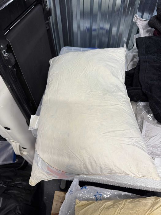 Seturi complet dormitor ieftine – lenjerii, pături, perne, prosoape