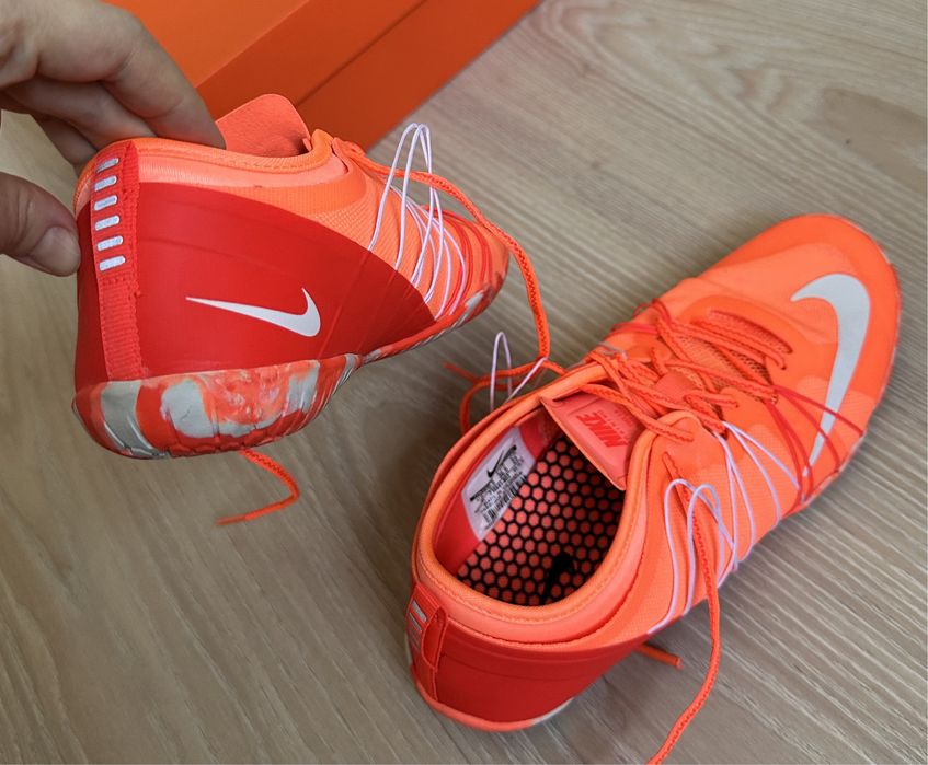 Nike кроссовки