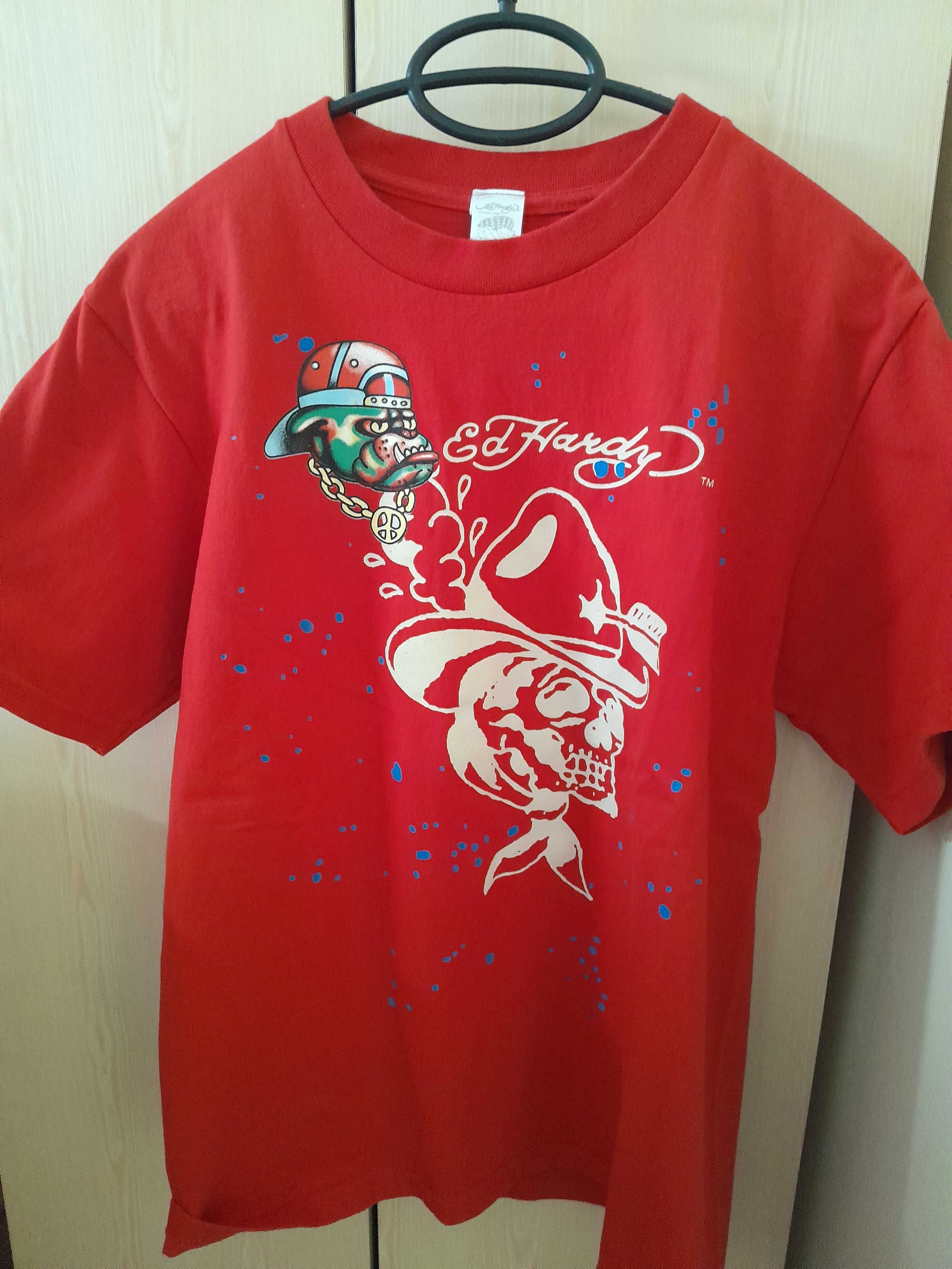 Продавам тениска Ed Hardy