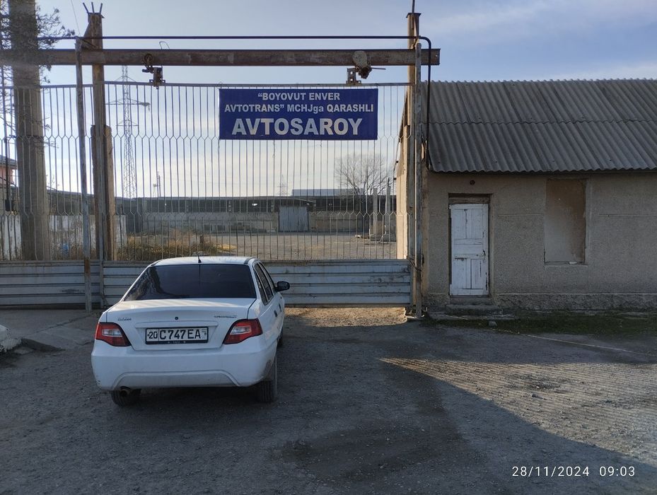 База Саноат зонасида жойлашган  Разьезда