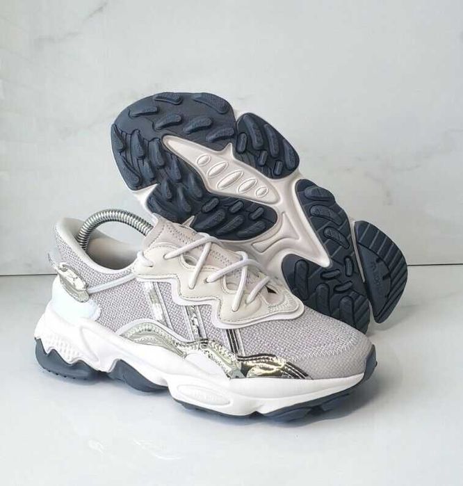 Adidas Originals Ozweego Tr Белые/серебрянные