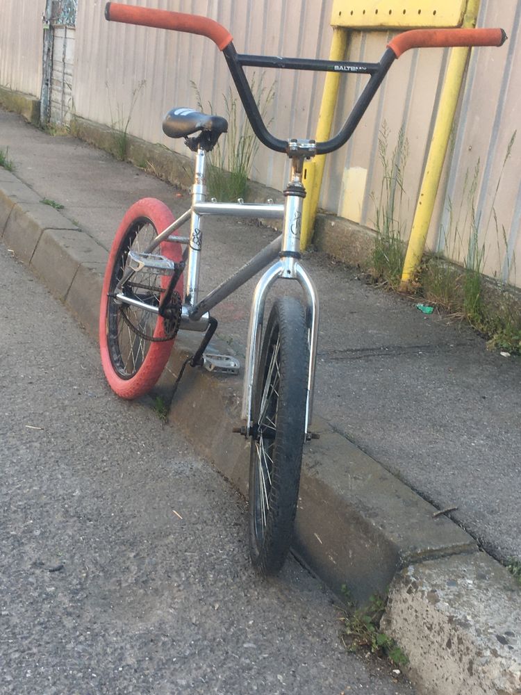 Vand bmx subrosa