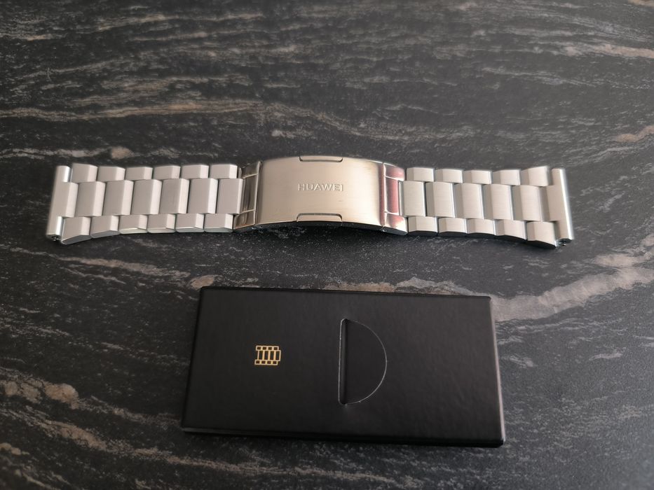 Титаниева верижка Huawei ultimate watch