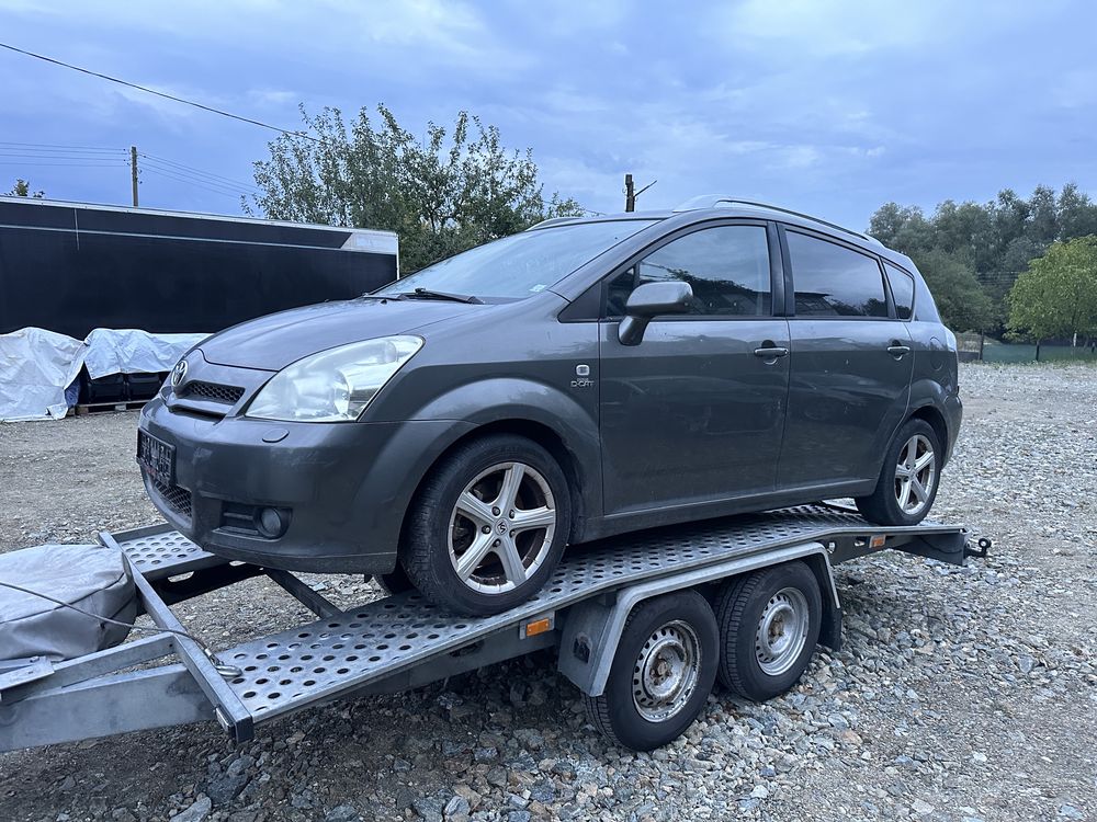 Toyota Corolla Verso 2.2 177 кс НА ЧАСТИ!