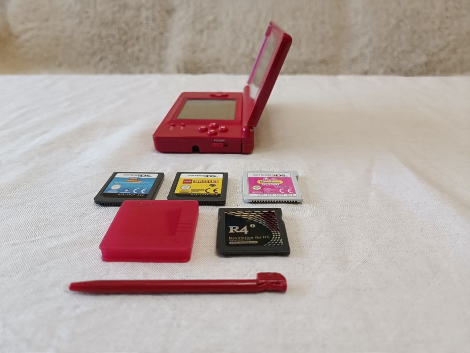 Нинтендо Ds Lite Red