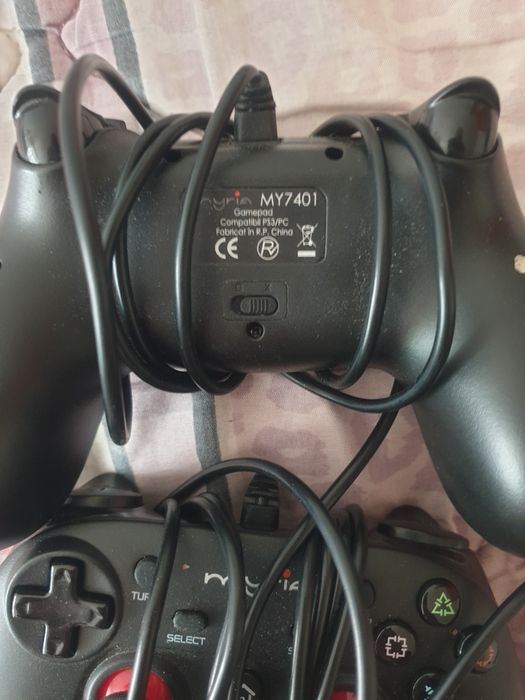 Vand o pereche de joystick-uri myria