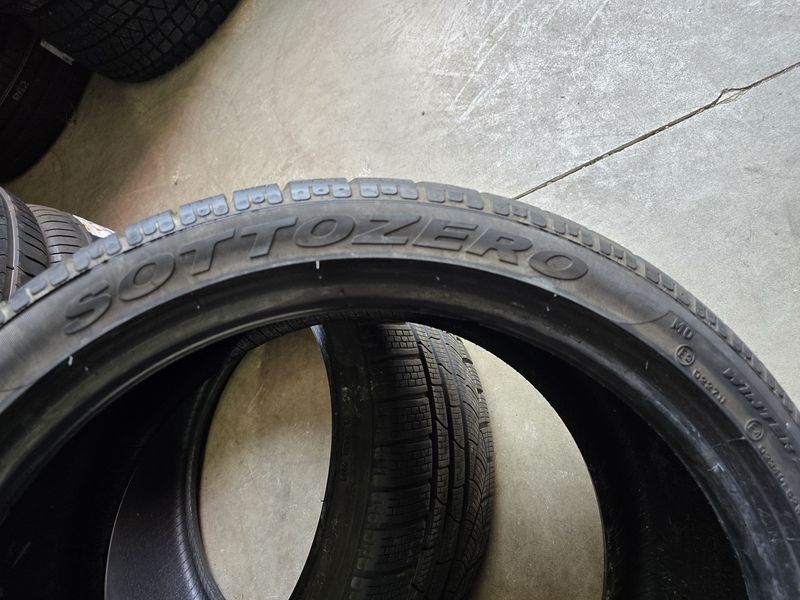 285/30/19//255/35/19 PIRELLI