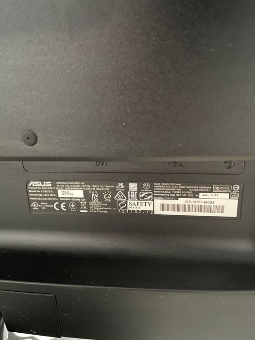 Monitor asus  vp228