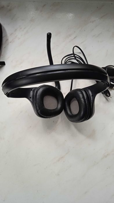 Слушалки Plantronics Audio 355, черен - 79730-05