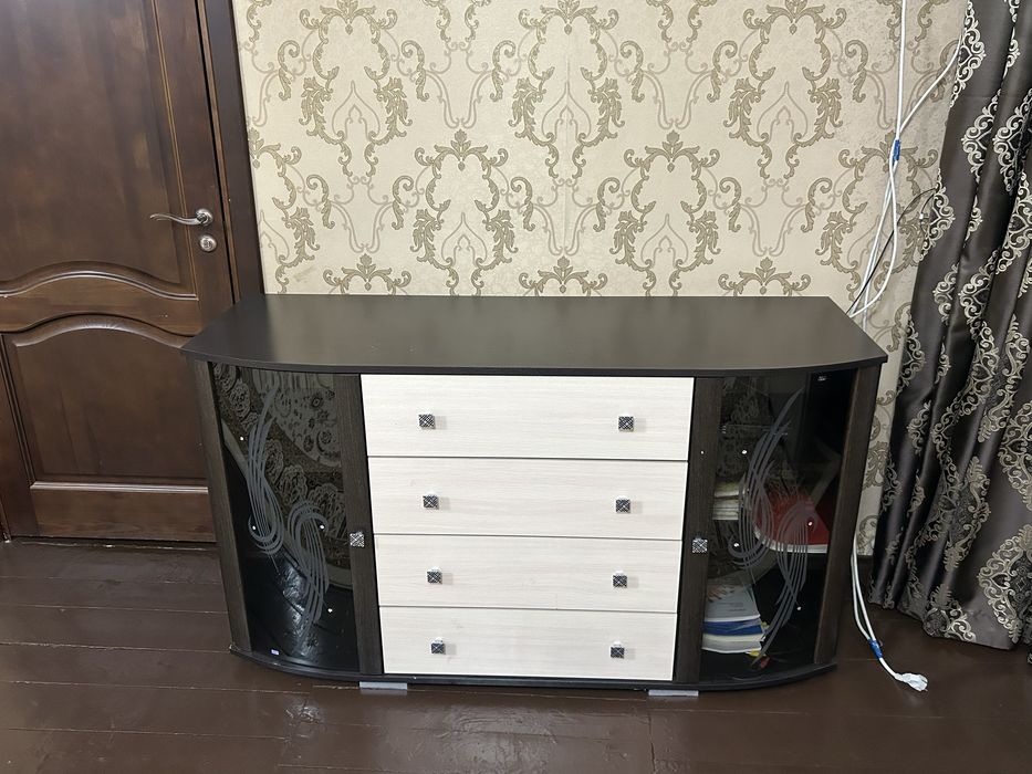 Комод тумба современная с полками и ящиками