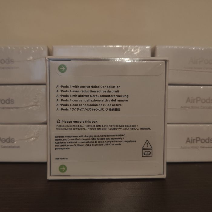 Căști AirPods4 ANC