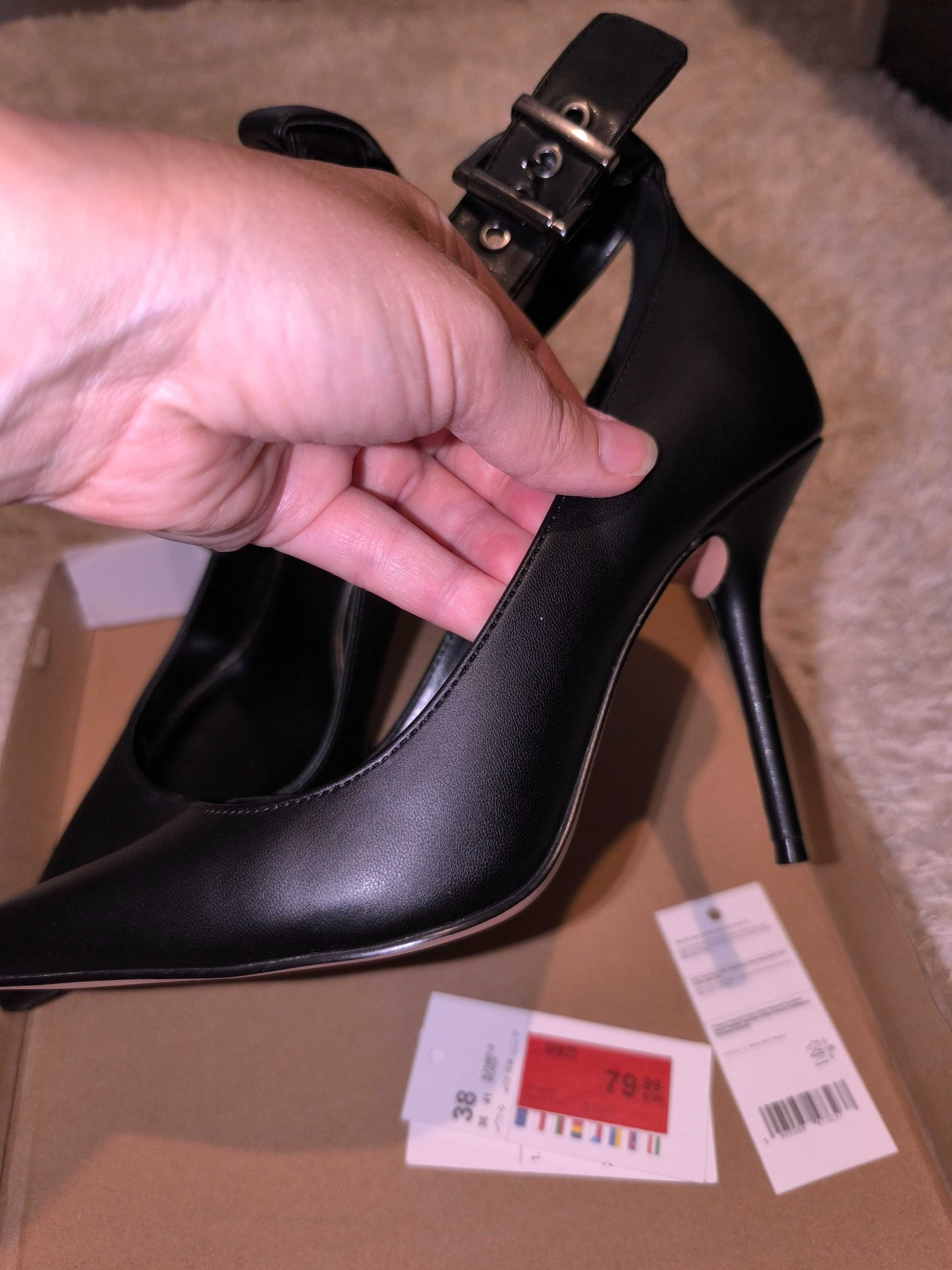 Обувки тънък ток Nine West