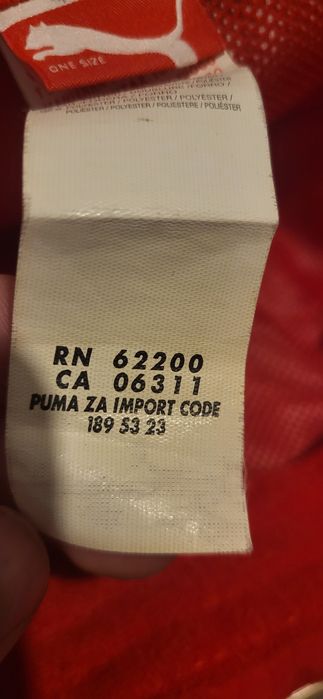 Sapca Scuderia Ferrari cu origine din echipa de F1 Ferrari