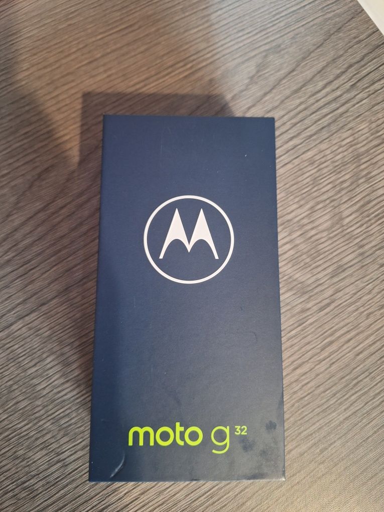 Телефон, смартфон Motorola g 32
