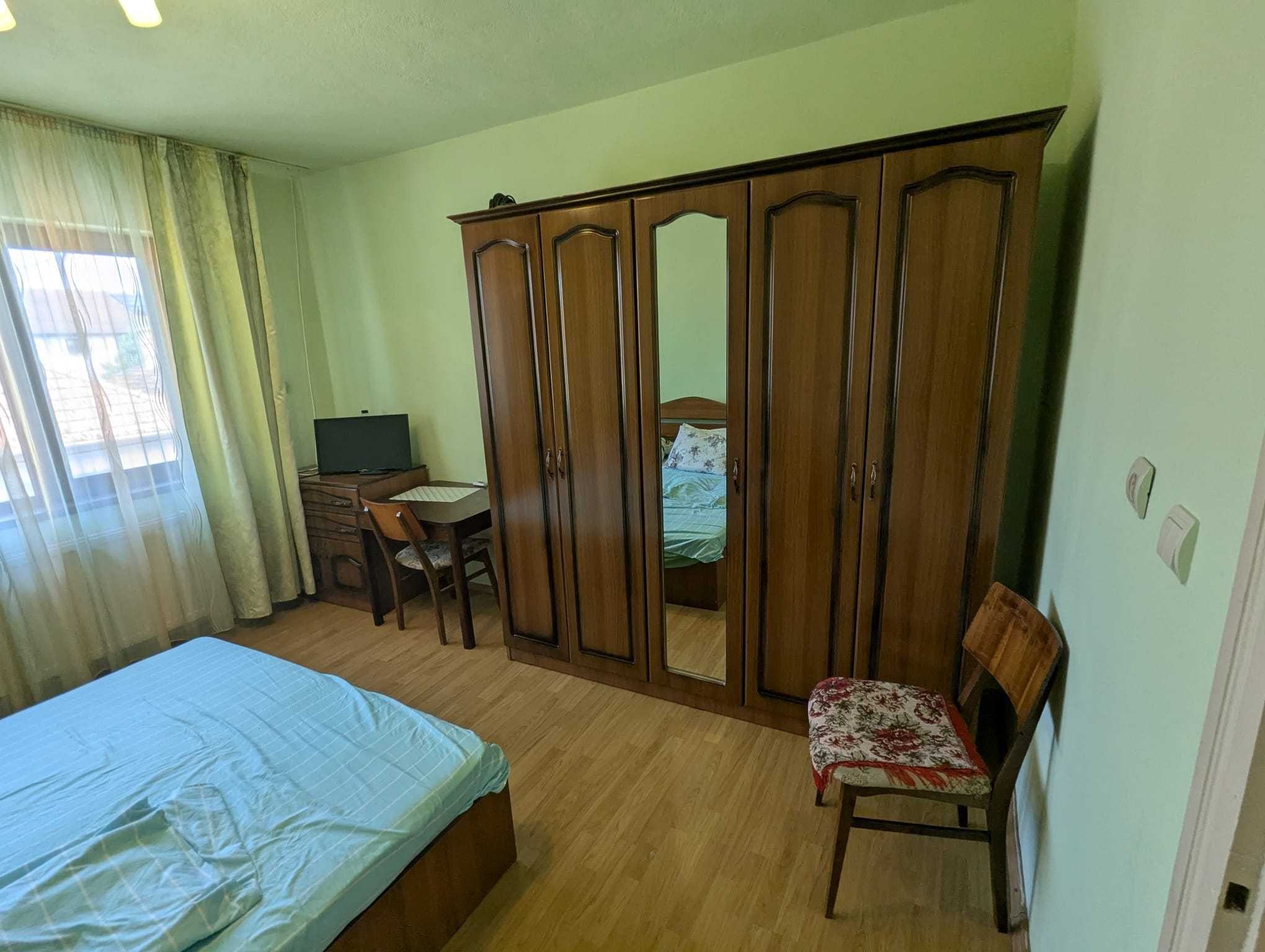 Casă de vânzare în Beiuș, str. Burgundia Mare 20A189 mp utili