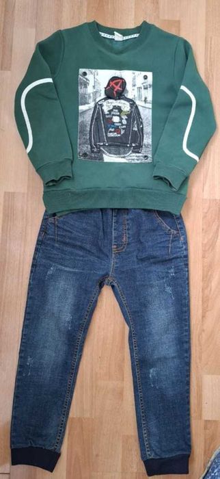 Продам теплый свитер на мальчика