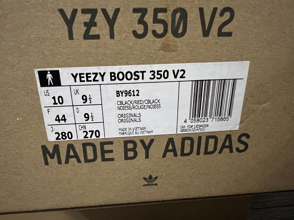 Yeezy 350 Core Black Red Stripe 44