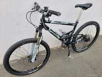 Downhill Cannondale Jekyll 700, Deore Xt, Manitou, 26