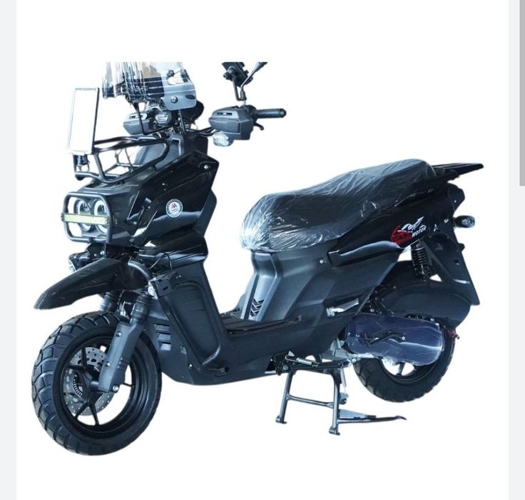 скутер почти новый