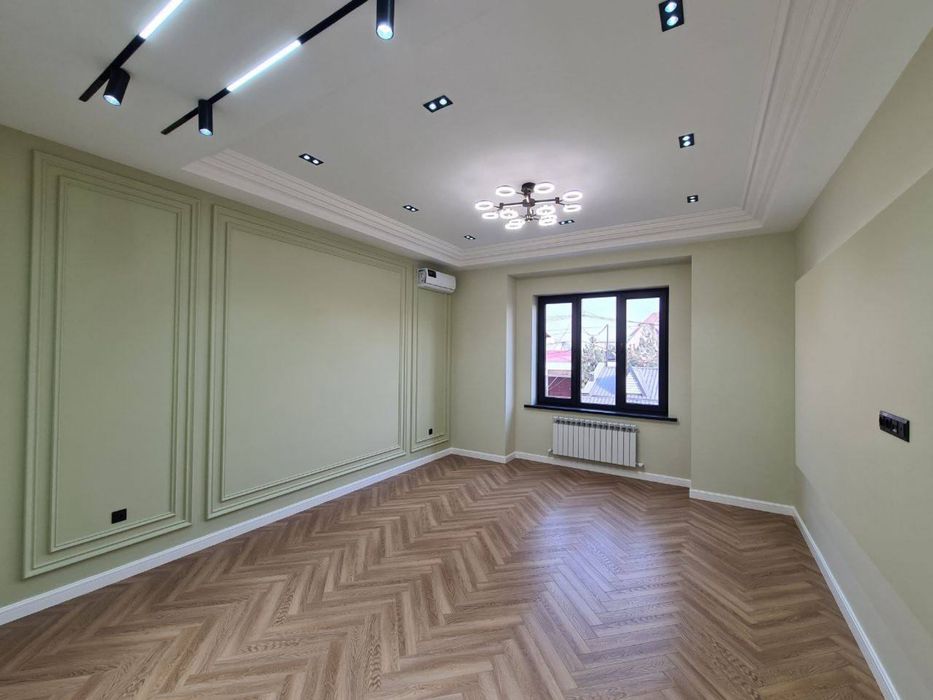 Продаётся. Новый ДОМ. Мирзо Улугбекский район. Центр Луначарского.