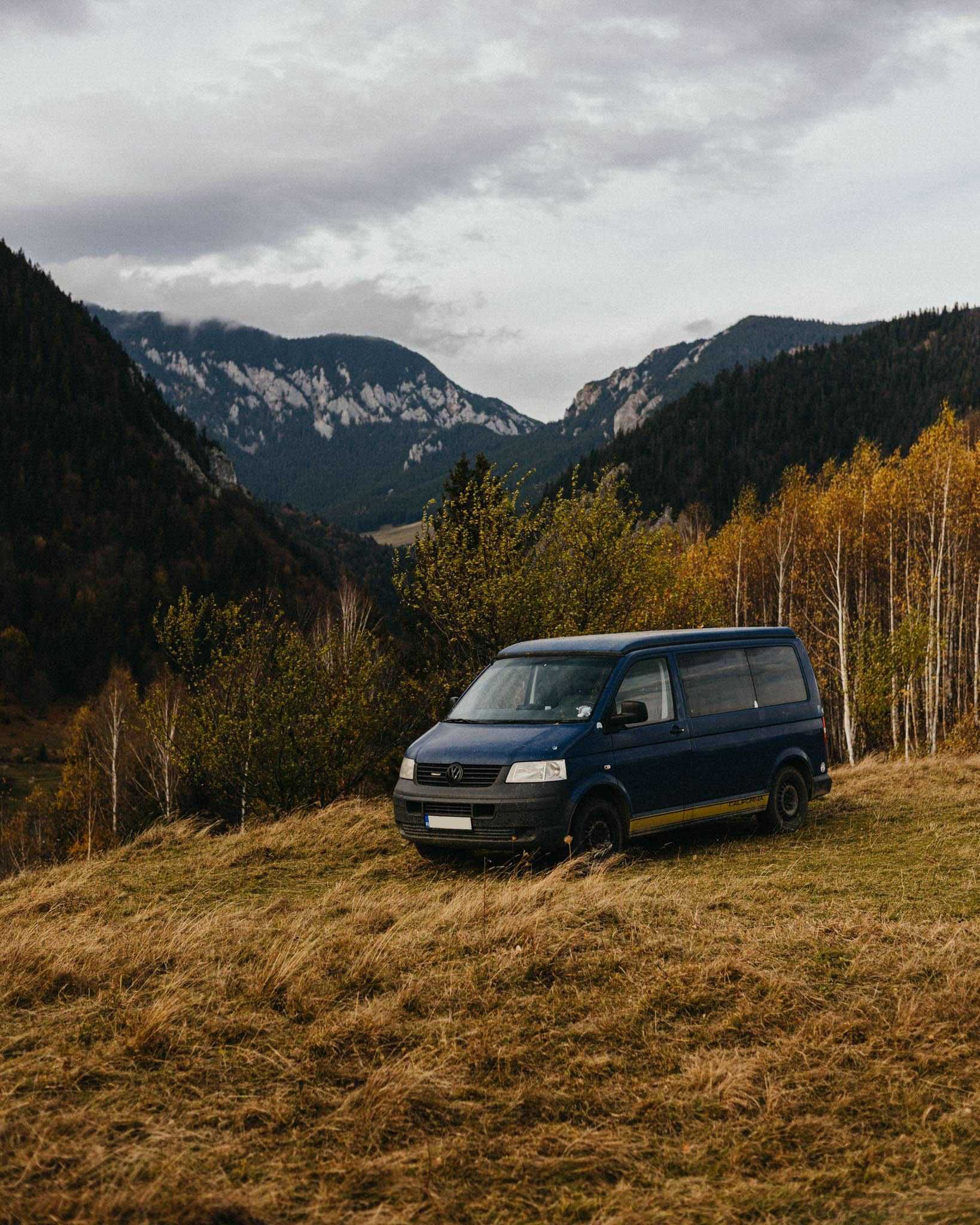 Volkswagen T5 California 4x4 - Campervan Overland