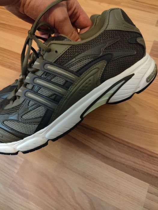 Adidasi Adidas nr 45