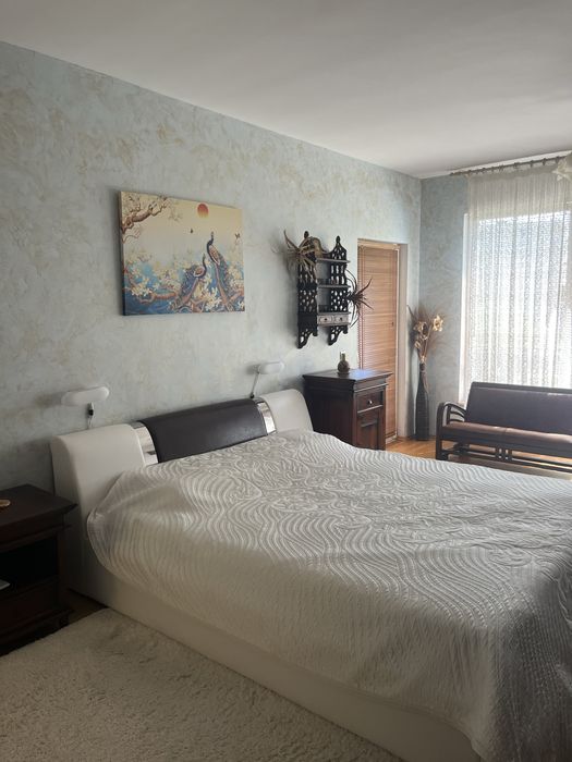 Продава се Четиристаен апартамент в Варна, Базар Левски - 220 кв.м за 2432 €/кв.м - Снимка #10