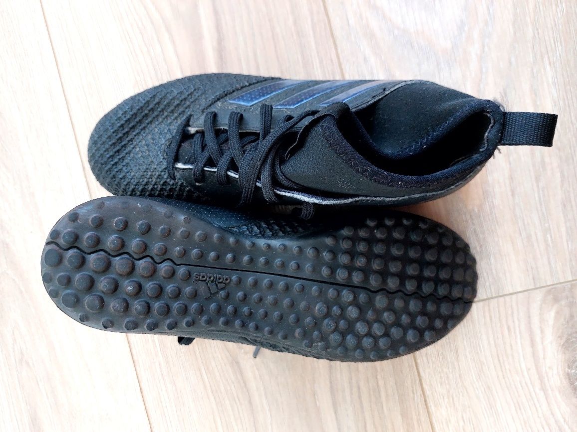 Детски спортни обувки Adidas
