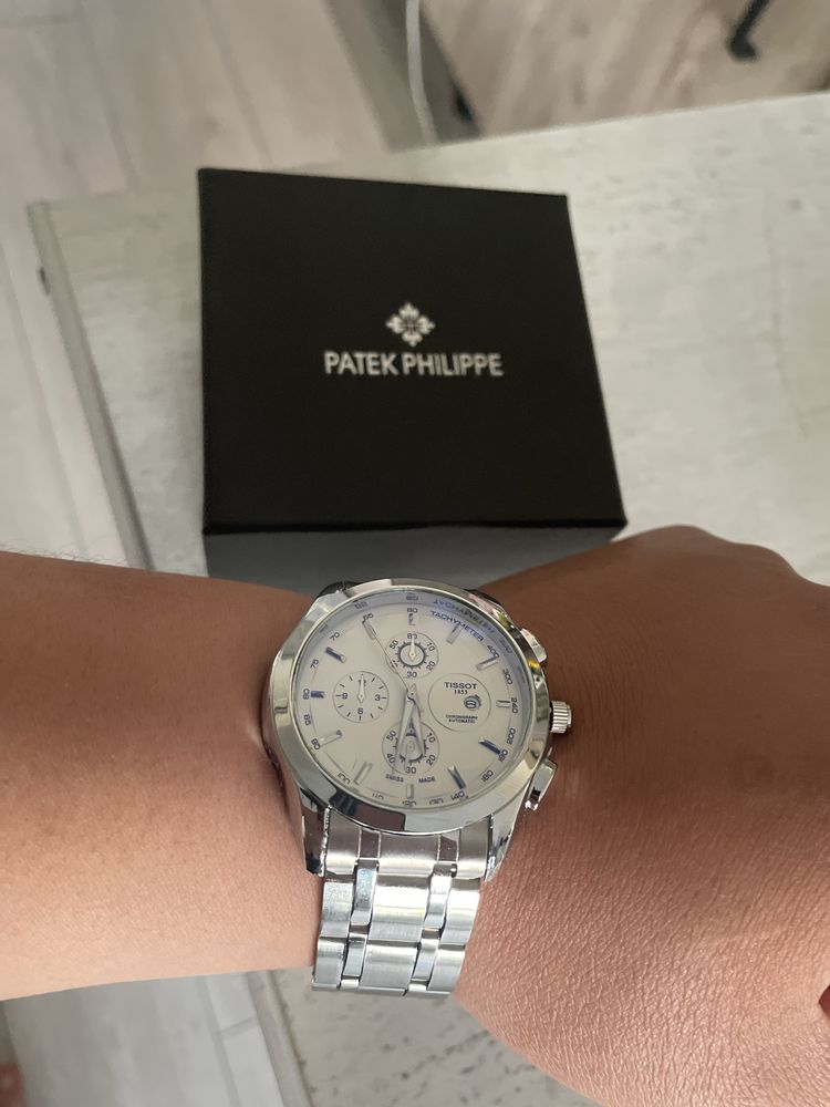 patek philippe часы новые с коробкой