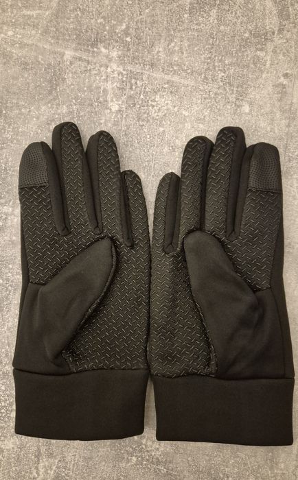 Manusi termice iarna