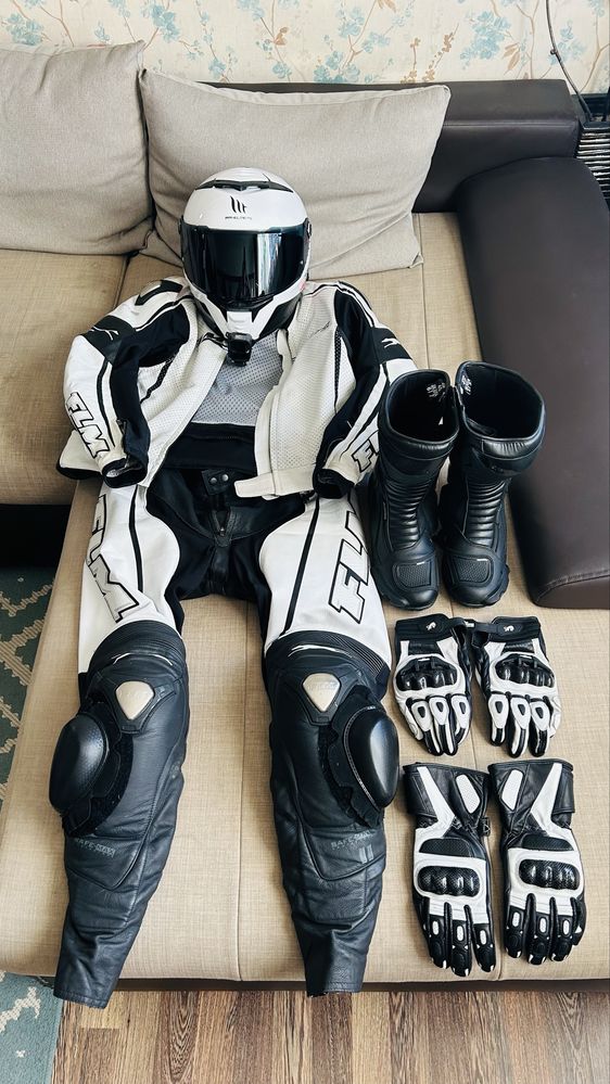 Set echipament moto