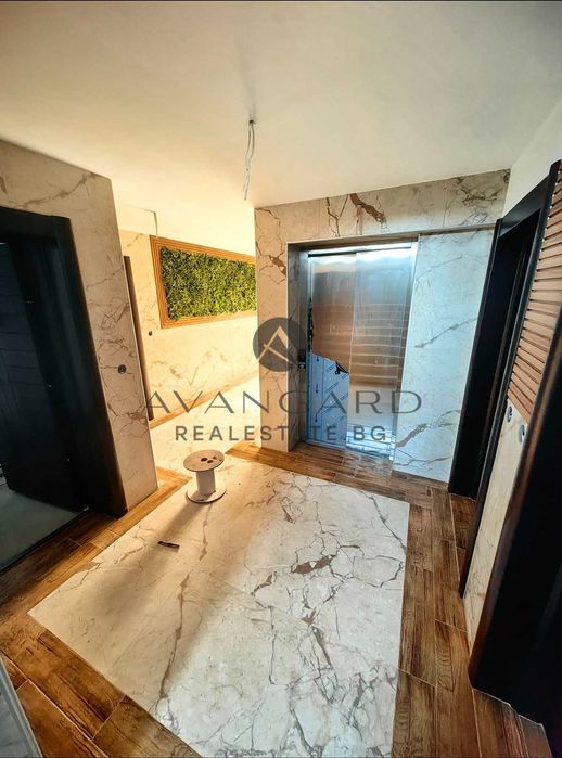 Продава се Двустаен апартамент в Пловдив, Кючук Париж - 68 кв.м за 1234 €/кв.м - Снимка #4