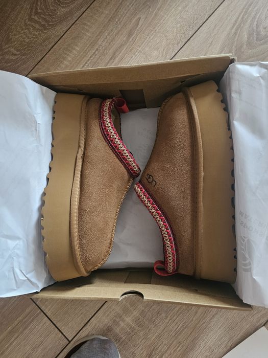 Угги, новые, люкс качество, размер 37(на 36),