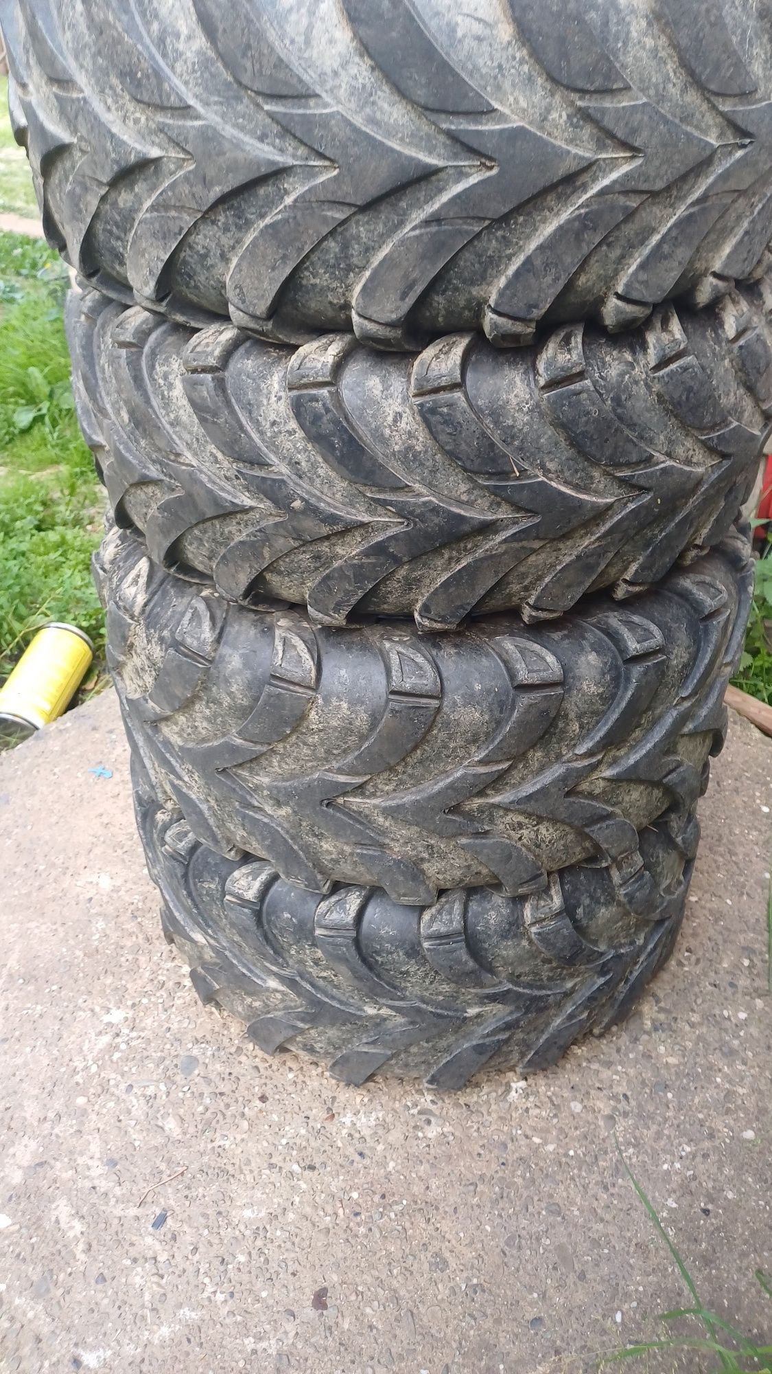 Anvelopă atv.  25×8-12.     25×10-12