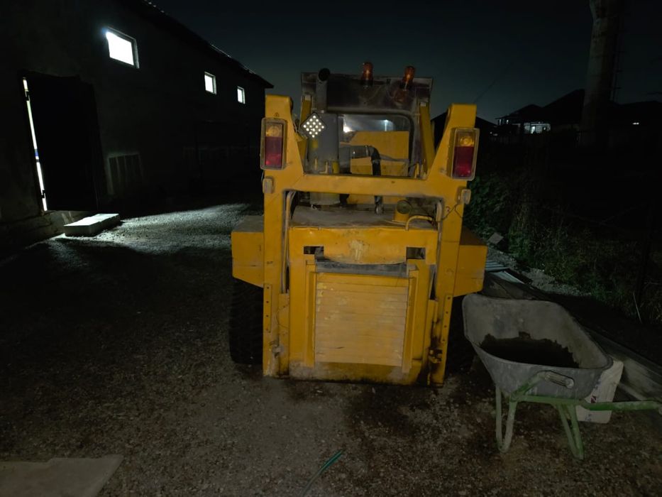 Бобкат продается, в хорошем состоянии