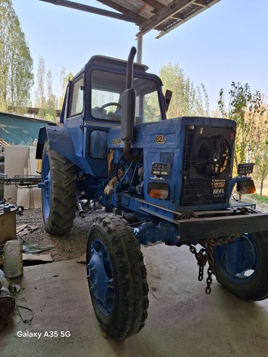 Traktor belarus 80
