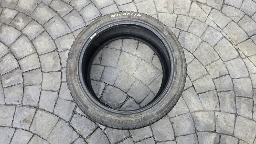 Set 4x anvelope Michelin CrossClimate 2, 245/40 R19 98Y XL