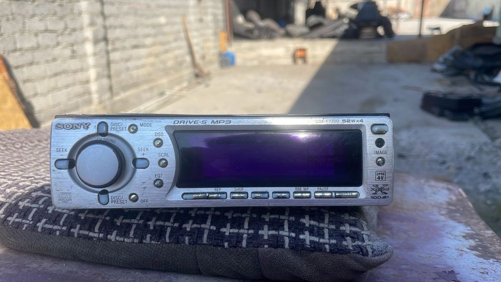 Мафон Sony в оригинале