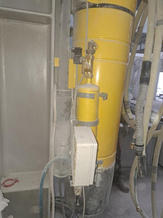 Aspirator TWISTER pentru tinichigerie