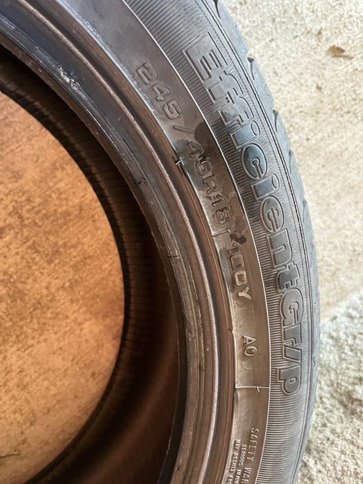 Good Year Efficient Grip 245/45R18