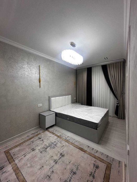 Ойбек, Россия гостиница, 3-ком 5/9. Яккасарой Загс, Срочно uy sotiladi