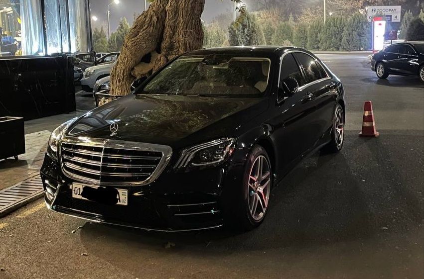 Mercedes Benz S222 новый Только для гостей и делегации