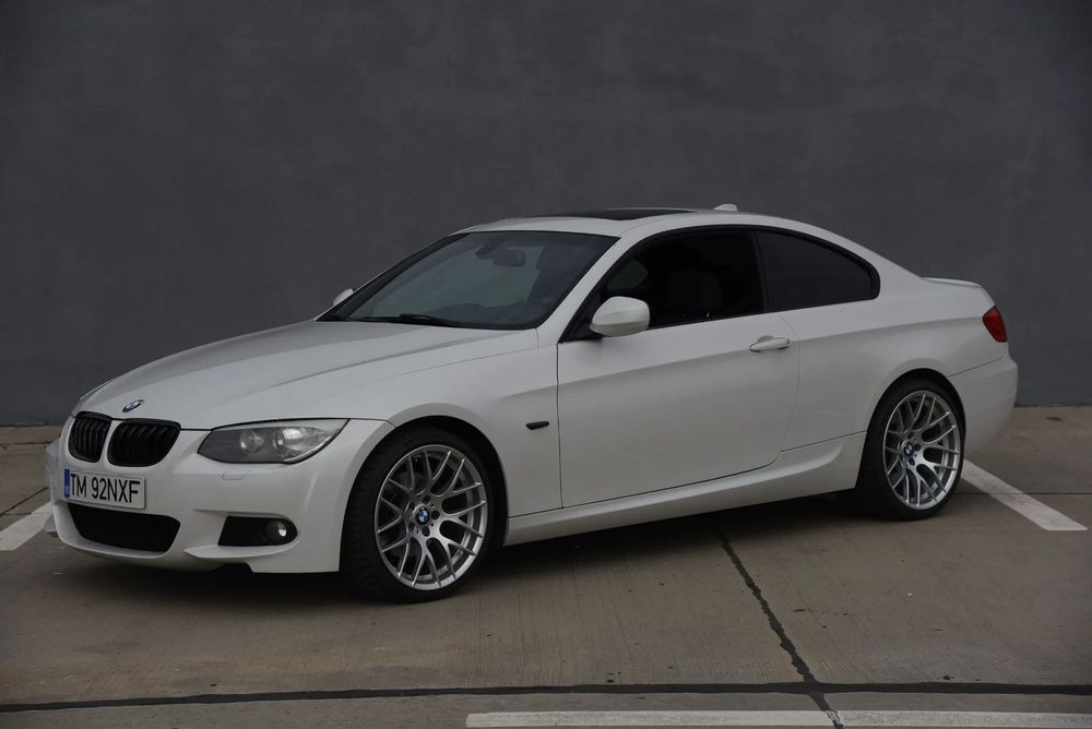 BMW Seria 3 BMW Seria 3 E92 xDrive 320d