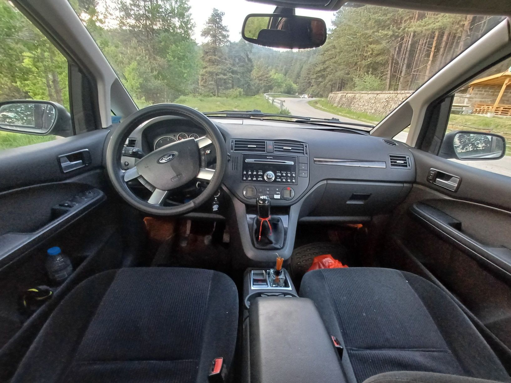 Ford       C-max