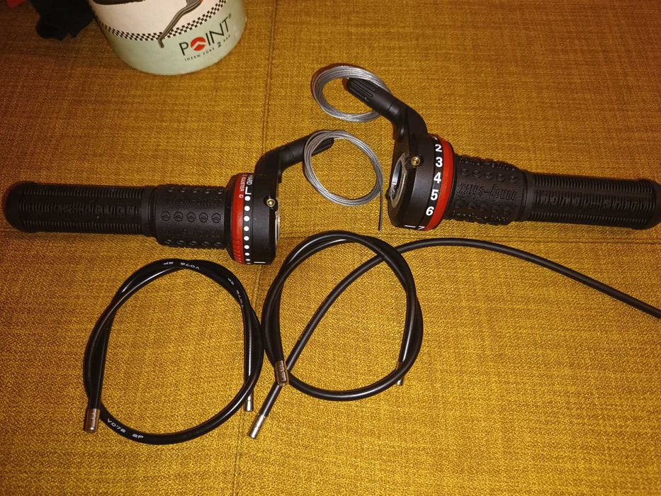 Manete Schimbator bicicleta 7 viteze NOS( New old stock )